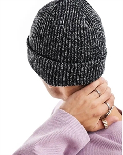 Базовая шапка черного цвета Vans