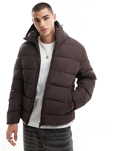 – Стеганая куртка коричневого цвета с капюшоном Pull & bear