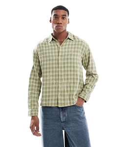 Стираная клетчатая рубашка зеленого цвета Pull & bear