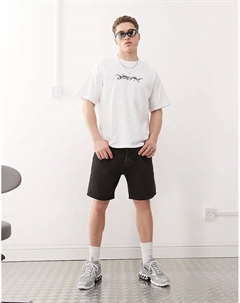 Космические свободные джинсовые шорты в тонированном черном цвете Weekday