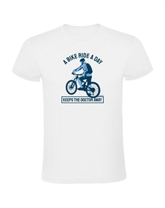 Футболка Keep The Doctor Away, белый Kruskis