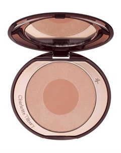 Румяна Cheek To Chic, оттенок First Love Charlotte tilbury
