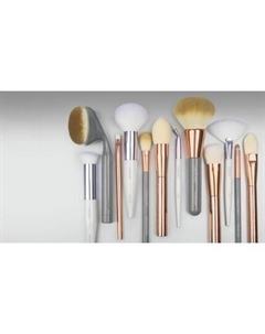 Маленькая кисть для теней Studio Chique