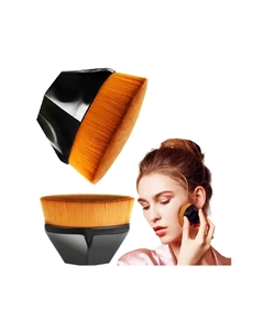 Плотная мягкая кисть для жидкой основы Inna marka