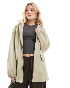 Прорезиненный плащ-дождевик цвета шалфея Asos design