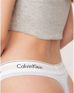 Современные хлопковые стринги с логотипом на поясе светло-голубого цвета Calvin klein