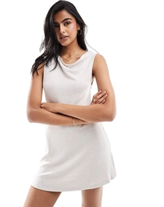 Облегающее и стильное мини-платье из букле с открытыми плечами кремового цвета Asos design