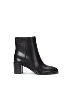 Ботинки из гладкой кожи на каблуке CASSIE черный Laredoute