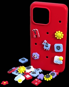 Чехол-накладка на iPhone 14 Pro Красный с отверстиями для джиббитсов Мтс