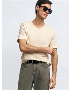 Футболка из хлопка с треугольным вырезом Zolla