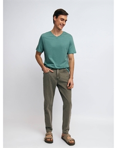 Футболка из хлопка с треугольным вырезом Zolla