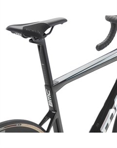 Велосипед шоссейный Teammachine SLR TWO Force AXS, 28", 2023, SLRTWOLESRM (Размер: 61 (190-205 см), Цвет: Carbon/Iride) Bmc