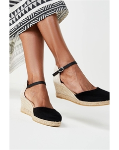 Кожаные туфли Forever Comfort на низкой танкетке с закрытым носком, черный Next