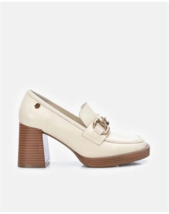 Женские кожаные мокасины на каблуке 8 см, белый Carmela