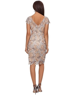 Платье Short Sleeve Embroidered Lace Dress, розовое золото Xscape