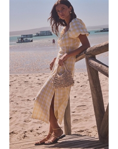 Ручная сумка из ракушки связанная крючком, бежевый Next