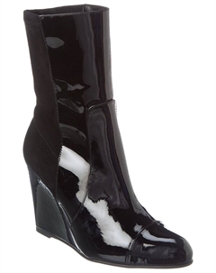 Mila City танкетка лакированные и замшевые ботильоны, черный Stuart weitzman