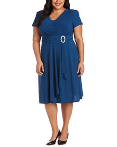 Плюс Женское матовое трикотажное коктейльное платье с короткими рукавами, цвет peacock R&m richards