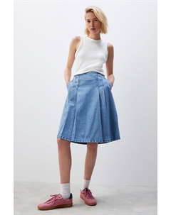 Плиссированная джинсовая юбка длиной до колена, синий Next