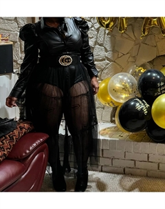 Платье из кожи с кружевом на пуговицах черного цвета Good time usa