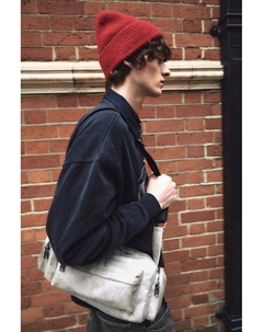 Сумка-Кроссбоди с эффектом потертости, белый Pull & bear