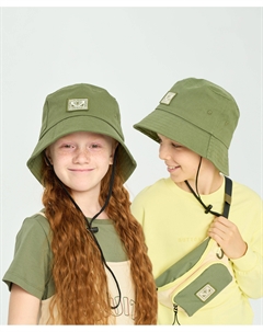 Панама детская с завязками на утяжке и шевроном зеленая Button blue