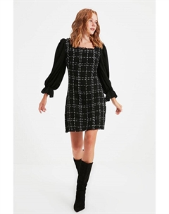 Короткое платье, черный/белый Trendyol