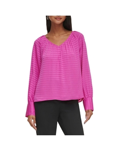 Женская текстурированная блузка с V-образным вырезом, цвет shocking pink Calvin klein