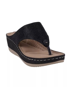 Женские босоножки на танкетке с декорированными ремешками Wagner, черный Gc shoes