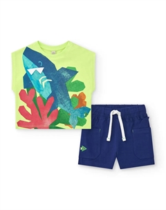 Комплект для мальчика с футболкой с акулой и синими шортами, зеленый Tuc tuc