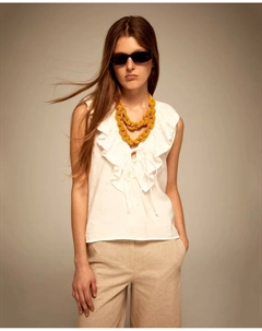 Блузка с оборкой на горловине, кремовый Сфера