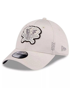 Мужская кремовая шапка Oakland Athletics 2024 Clubhouse 39THIRTY Flex Fit New era