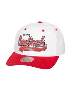 Белая кепка St. Louis Cardinals Cooperstown Collection Tail Sweep Pro Snapback, белый Mitchell and ness