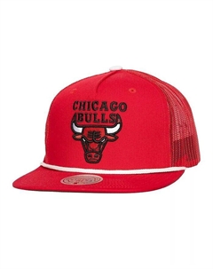 Мужская красная кепка Chicago Bulls Roper Meshback Trucker Snapback, красный Mitchell and ness
