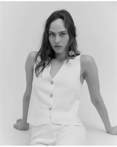 Жилет с козырьком, белый Сфера