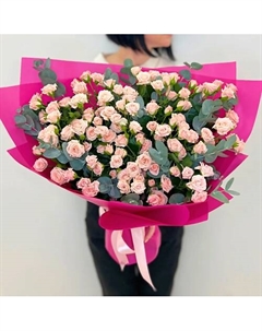 Букет из кремовых кустовых роз 25 шт Л'этуаль flowers