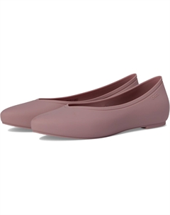 Балетки Brooklyn Pointed Flat, цвет Cassis Crocs