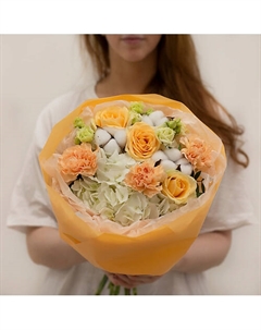 Букет "Манговый сорбет" из хлопка, гортензий и роз Л'этуаль flowers