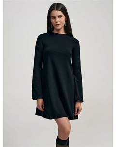 Офисное прямое мини платье с длинным рукавом Твое