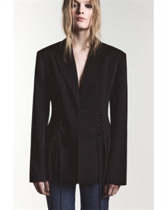 Пиджак приталенный с разрезами и шнуровкой Befree