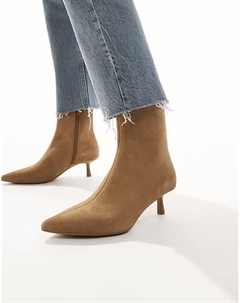 Ботинки из замши и кожи на каблуке, коричневого цвета Stradivarius