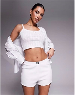 Короткие шорты с логотипом бежевого цвета Hugo red