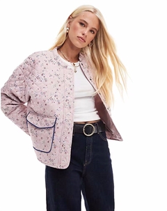 Стеганая куртка с розовым цветочным принтом Only