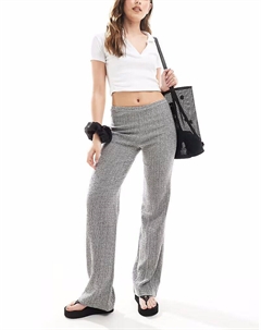 Брюки прямого кроя серого цвета с текстурой Pull & bear