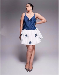 Мини-платье из шамбре Curve с бантом и контрастной юбкой из поплина синего цвета Asos luxe