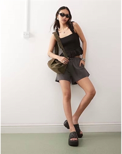 Шорты с эластичной талией в цвете «с оттенком черного» Weekday