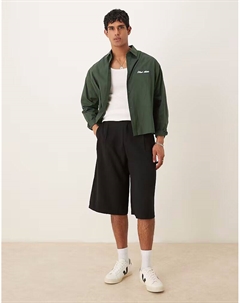 Элегантные шорты-бермуды с двойной складкой и глубоким поясом черного цвета Asos design