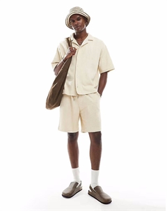 Шорты в полоску, цвет экрю Pull & bear