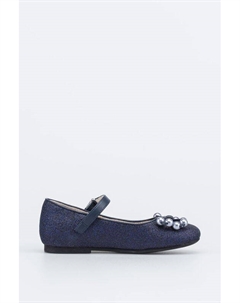 Туфли с ремешком и декором Котофей