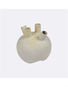 Ваза с четырьмя горлышками в форме сердца 26 см бежевый So'home